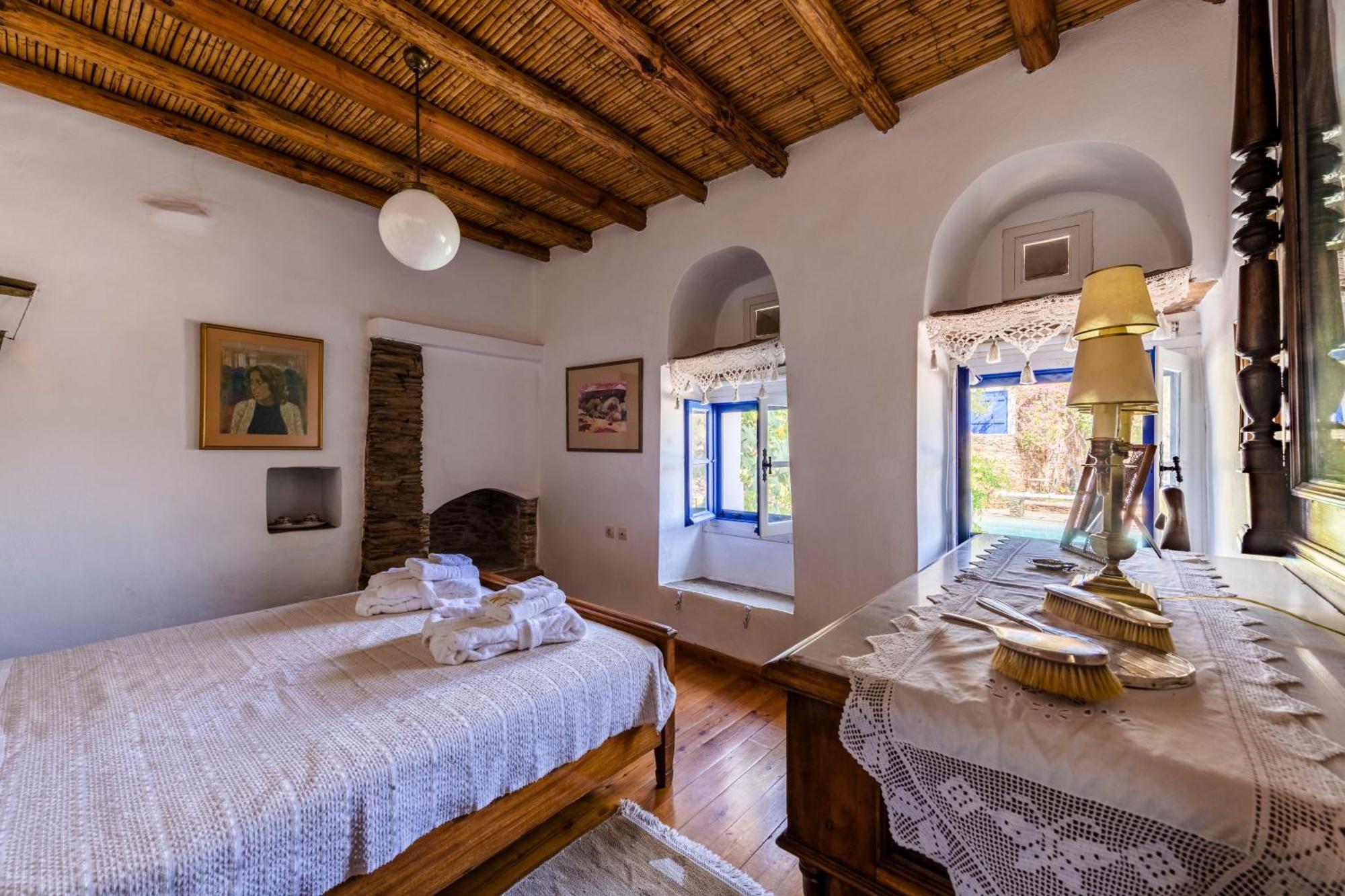 Anezas Mansion Stone-Built Traditional Villa Khónias エクステリア 写真